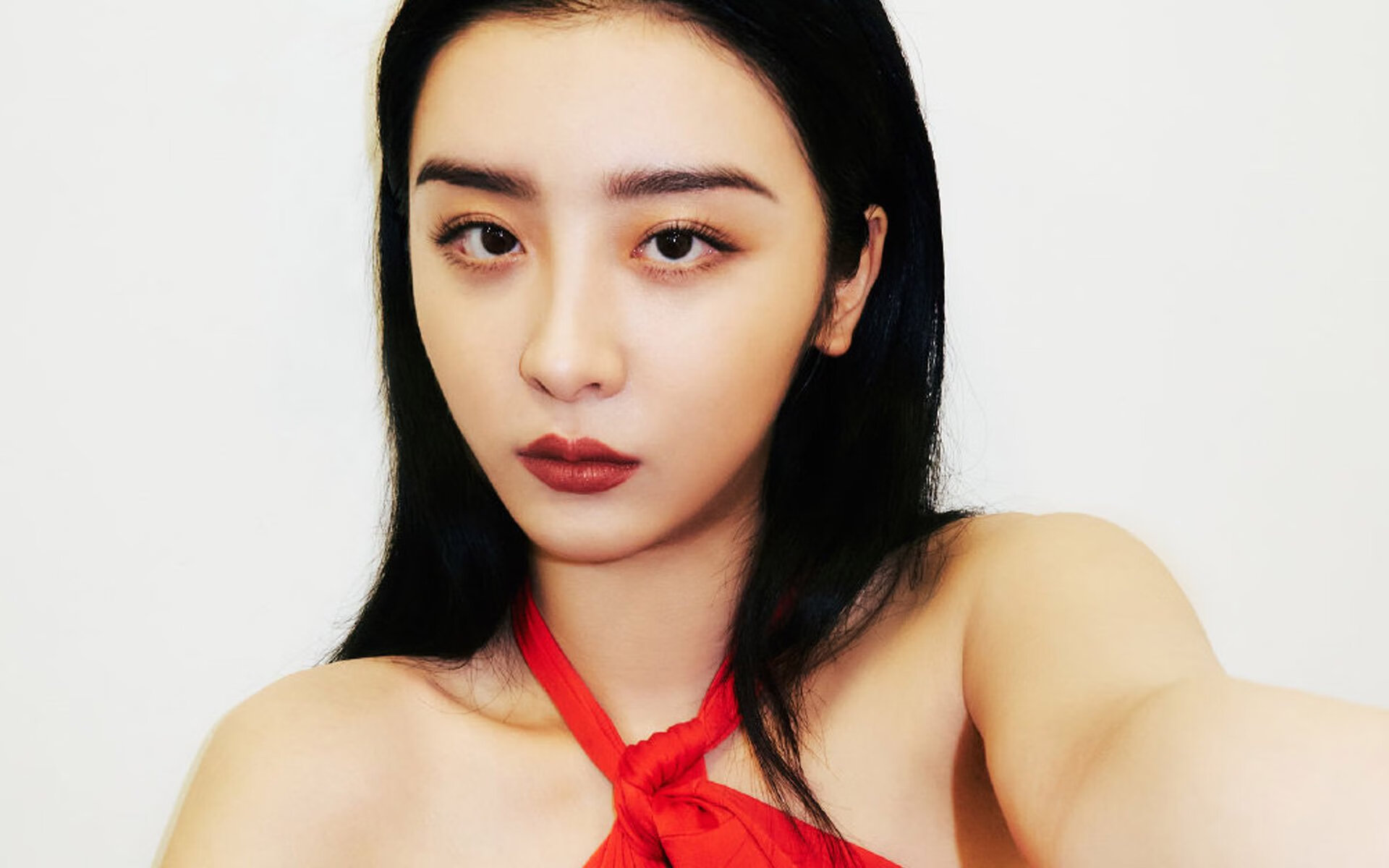 淬火之夜，当杜兰特孤星闪耀，钢铁洪流已悄然冲垮雷霆