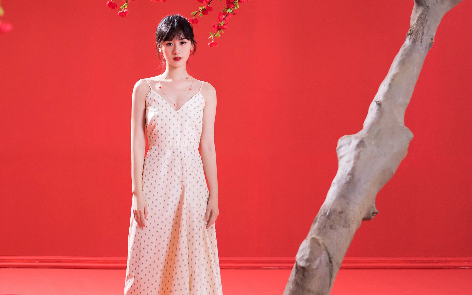 铁壁与狂澜，欧冠半决赛之夜，孔德用统治级数据写下现代后卫宣言