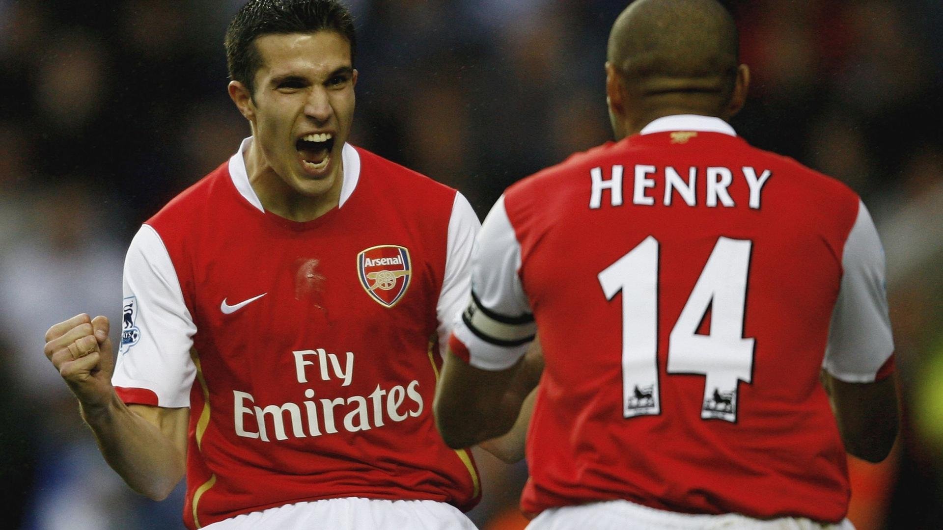 阿森纳巅峰对决胜出摩纳哥，英超争冠焦点战背后的士气转折